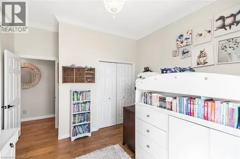 262 Dundas Street East Hamilton ON L8B 1A9