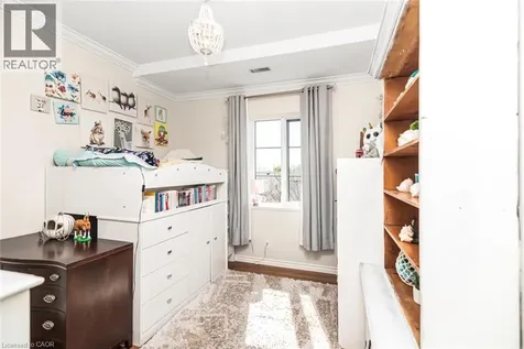 262 Dundas Street East Hamilton ON L8B 1A9