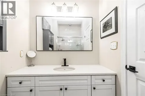 262 Dundas Street East Hamilton ON L8B 1A9