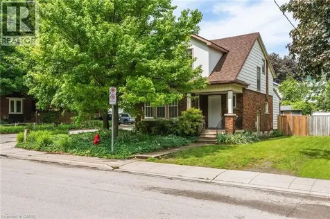 261 Macnab Street Dundas ON L9H 2K4