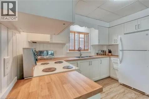 261 Macnab Street Dundas ON L9H 2K4