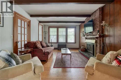 261 Macnab Street Dundas ON L9H 2K4