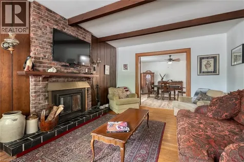 261 Macnab Street Dundas ON L9H 2K4