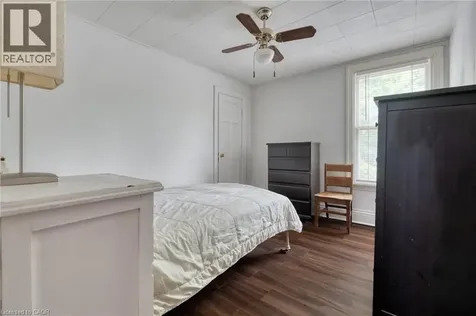 261 Macnab Street Dundas ON L9H 2K4
