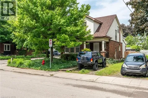 261 Macnab Street Dundas ON L9H 2K4