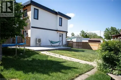 182 Erindale Avenue Hamilton ON L8K 4R4