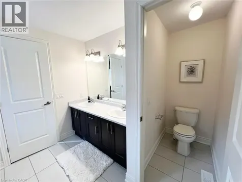 30 Heming Trail Ancaster ON L9K 0J8