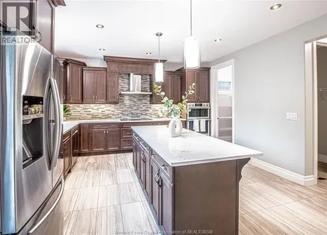 4146 Daytona Avenue Lasalle ON N9H 0G8