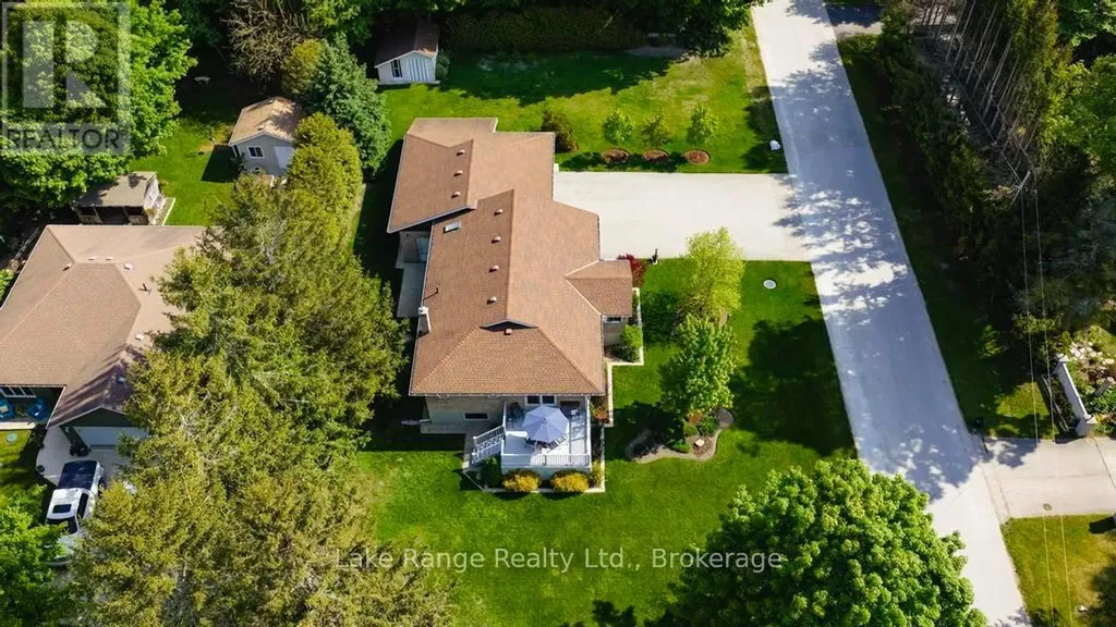 201 Shadywood Crescent Huron-kinloss ON N2Z 2X3