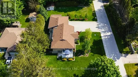 201 Shadywood Crescent Huron-kinloss ON N2Z 2X3