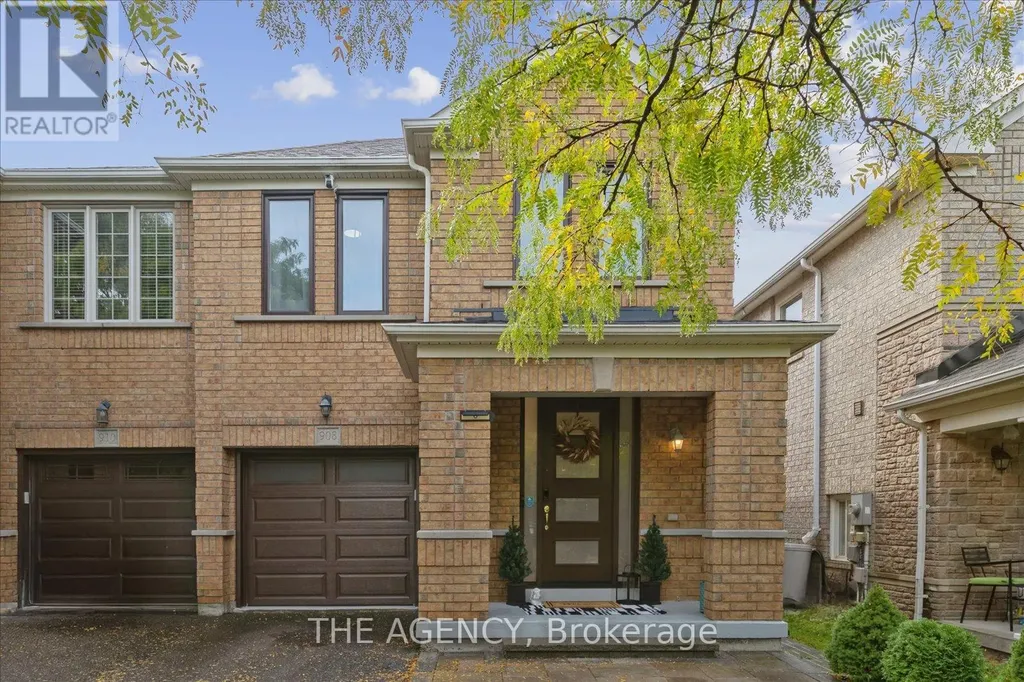 908 Oaktree Crescent Newmarket (summerhill Estates) ON L3X 2Z1