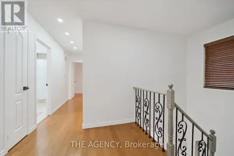 908 Oaktree Crescent Newmarket (summerhill Estates) ON L3X 2Z1