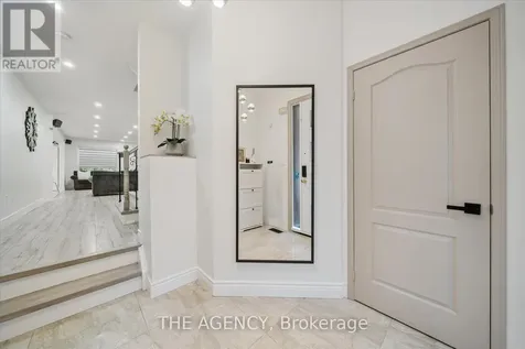 908 Oaktree Crescent Newmarket (summerhill Estates) ON L3X 2Z1