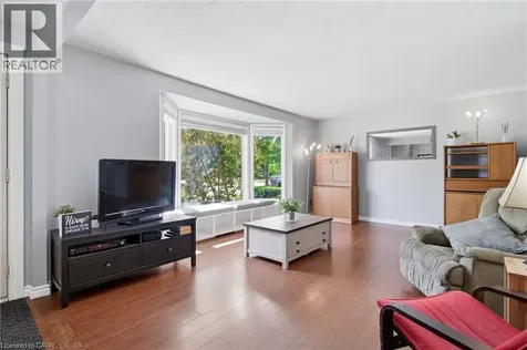 24 Roseneath Crescent Kitchener ON N2E 1V9