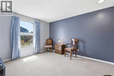 24 Roseneath Crescent Kitchener ON N2E 1V9