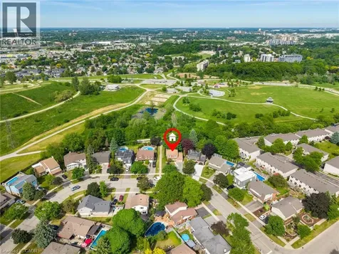 24 Roseneath Crescent Kitchener ON N2E 1V9