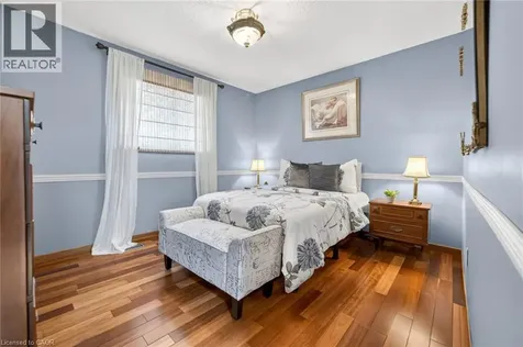 43 Puritan Court Stoney Creek ON L8E 4K9