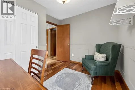 43 Puritan Court Stoney Creek ON L8E 4K9