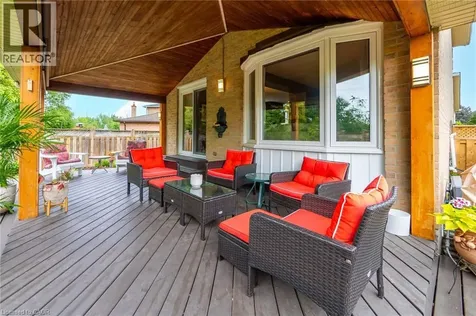 43 Puritan Court Stoney Creek ON L8E 4K9