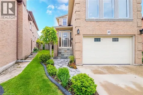 43 Puritan Court Stoney Creek ON L8E 4K9