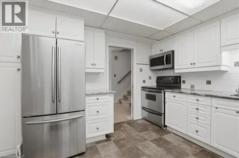 627 Westmount Road West Kitchener ON N2M 1R7