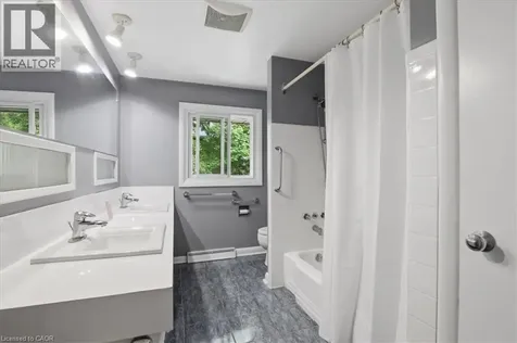627 Westmount Road West Kitchener ON N2M 1R7