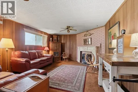 627 Westmount Road West Kitchener ON N2M 1R7