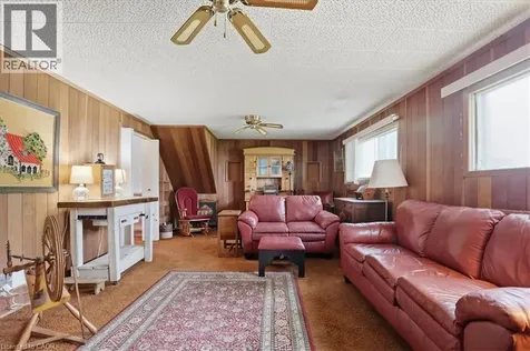 627 Westmount Road West Kitchener ON N2M 1R7