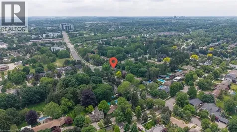 627 Westmount Road West Kitchener ON N2M 1R7