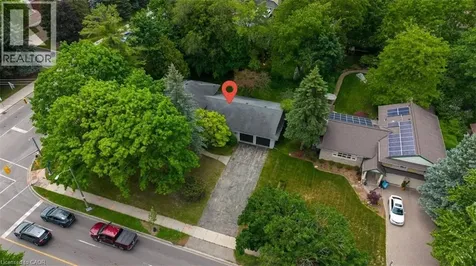 627 Westmount Road West Kitchener ON N2M 1R7