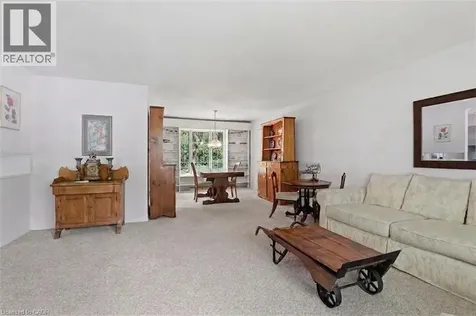 627 Westmount Road West Kitchener ON N2M 1R7