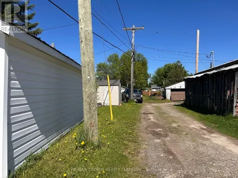 42 Egerton Street Kapuskasing ON P5N 1J4