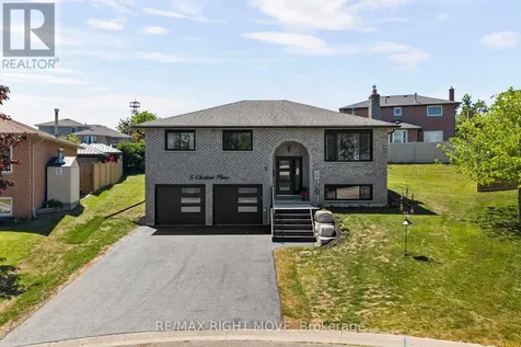 5 Chestnut Place Orillia ON L3V 7N8