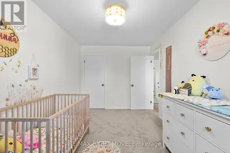5 Chestnut Place Orillia ON L3V 7N8