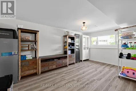 5 Chestnut Place Orillia ON L3V 7N8