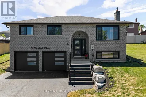 5 Chestnut Place Orillia ON L3V 7N8