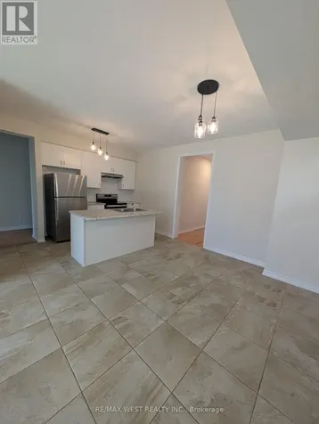 33 Bannister Road Barrie ON L9J 0L5