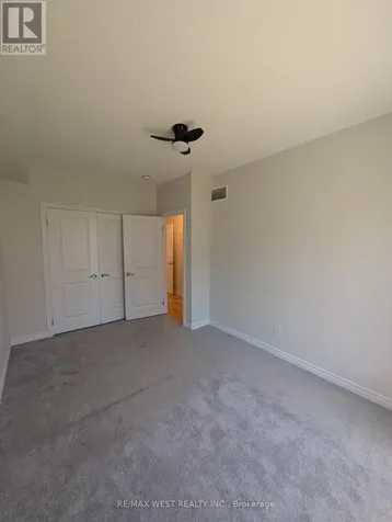 33 Bannister Road Barrie ON L9J 0L5