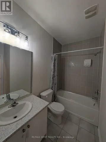 33 Bannister Road Barrie ON L9J 0L5
