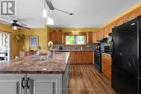 2053 26 Highway Springwater ON L9X 0G5