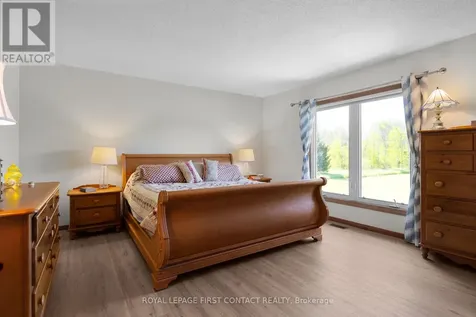 2053 26 Highway Springwater ON L9X 0G5
