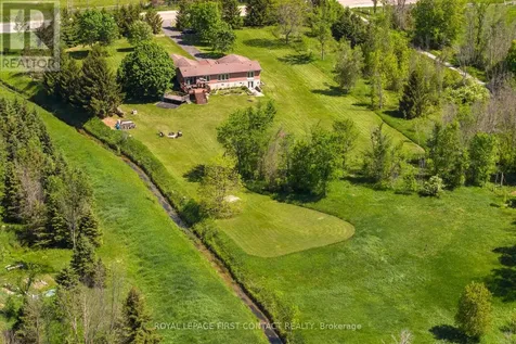 2053 26 Highway Springwater ON L9X 0G5