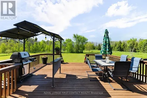 2053 26 Highway Springwater ON L9X 0G5