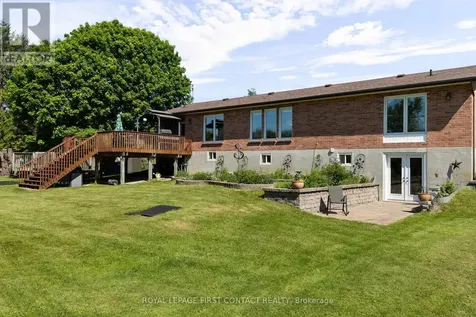 2053 26 Highway Springwater ON L9X 0G5