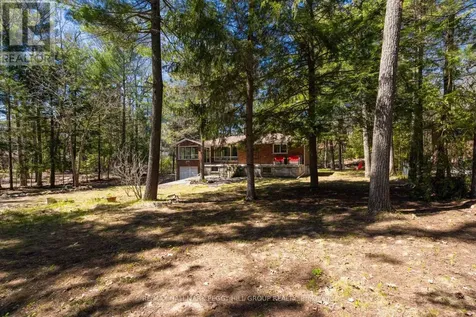 740 Lafontaine Road West Tiny ON L9M 0L5