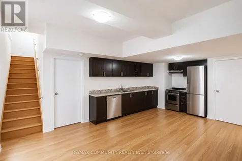 44 Bannister Road Barrie ON L9J 0L7