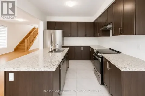 44 Bannister Road Barrie ON L9J 0L7