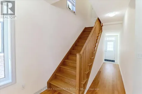 44 Bannister Road Barrie ON L9J 0L7