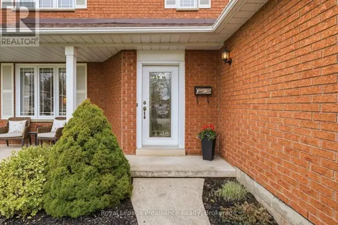 68 Cooper Court Cobourg ON K9A 5K4