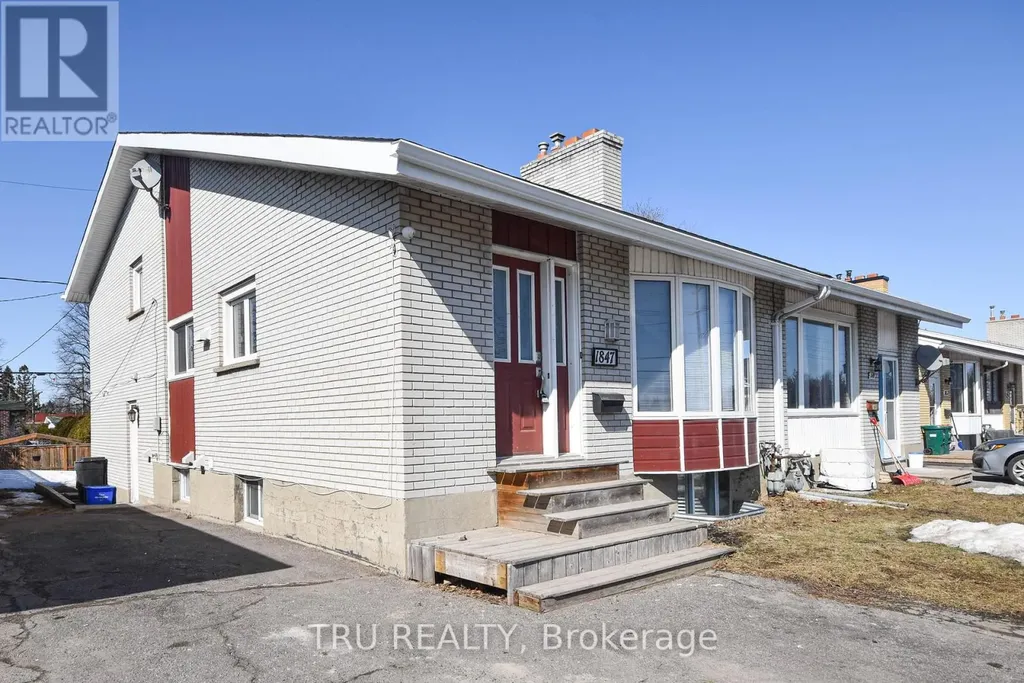 1847 Walkley Road Ottawa ON K1H 6X9